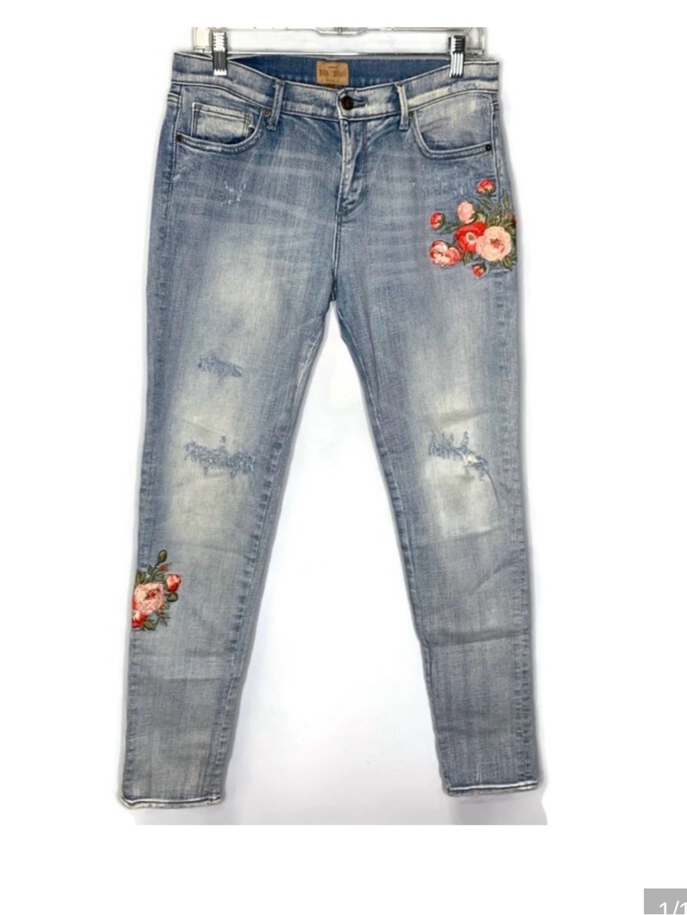 Driftwood Beau Light Wash Embroidered Floral Women’s Jeans
